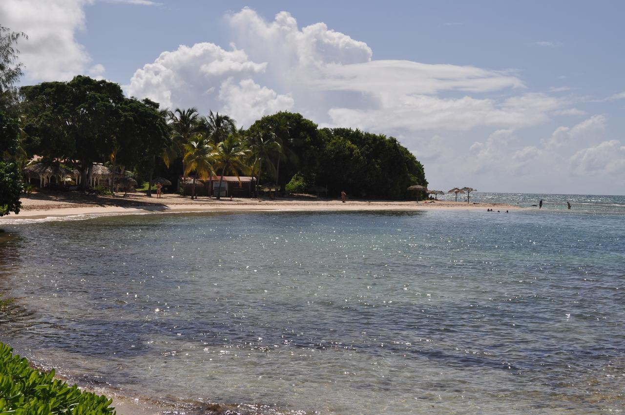 Anse Des Rochers Appartement *